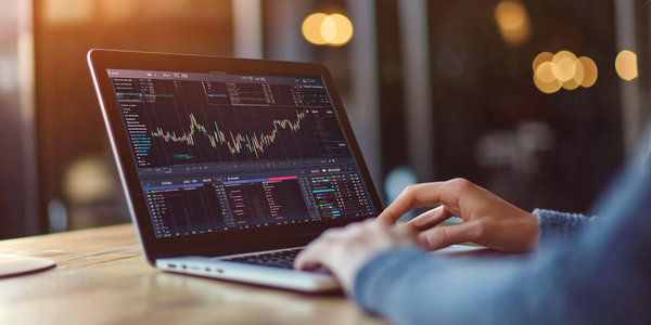 Weston Finlore - इसकी विश्वसनीयता और विशेषताएँ खोजें